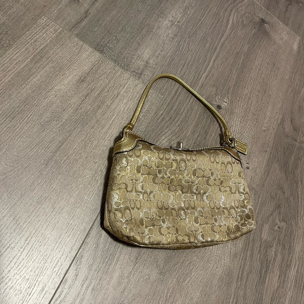 Vintage coach mini turn lock bag